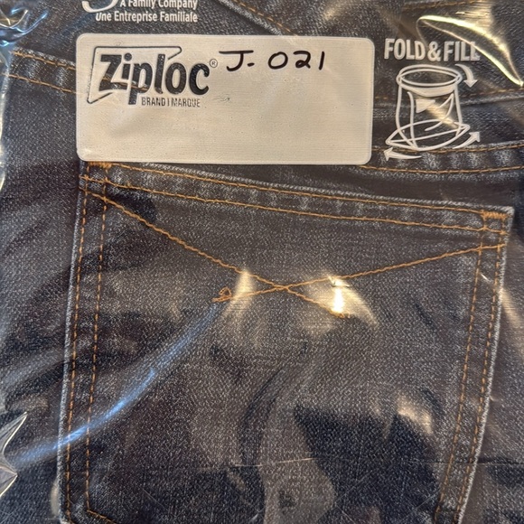 Gap Mid Rise Straight Boy Cut Classic Dark Wash Blue Denim Jeans Women's 10R EUC - Picture 7 of 7